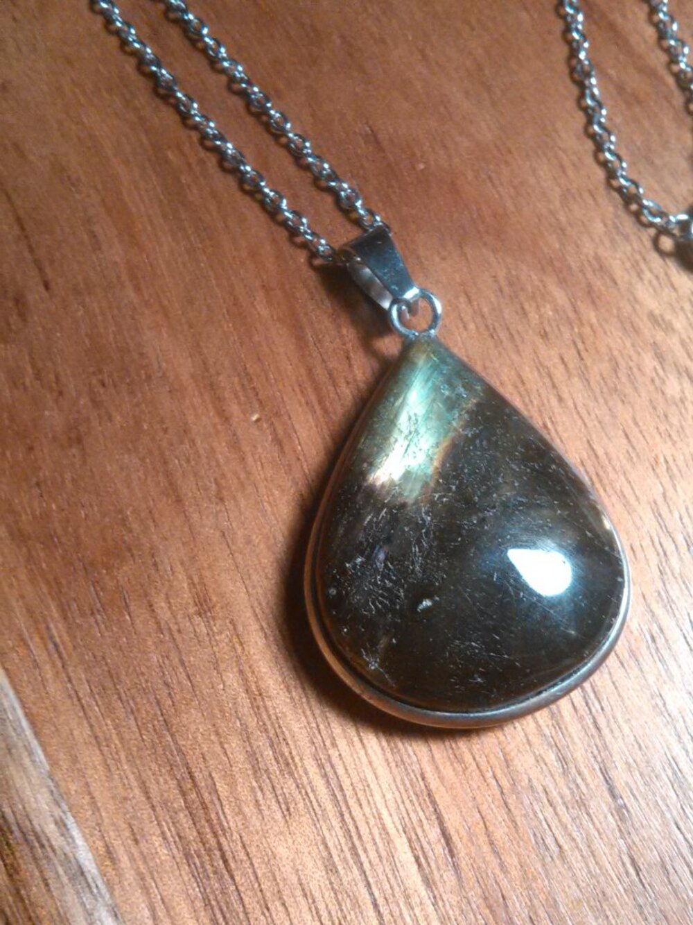 Natural Labradorite Stainless Steel Pendant Necklace (20 Inch)